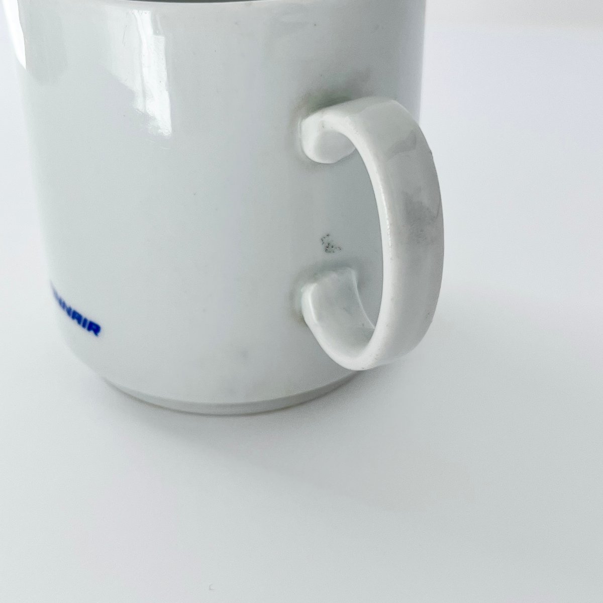 Second hand 】 mug ｜ finnair | A FLEA MARKET