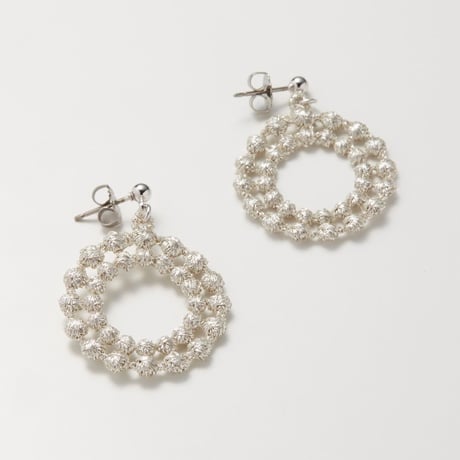 ドイリー ピアス / イヤリング