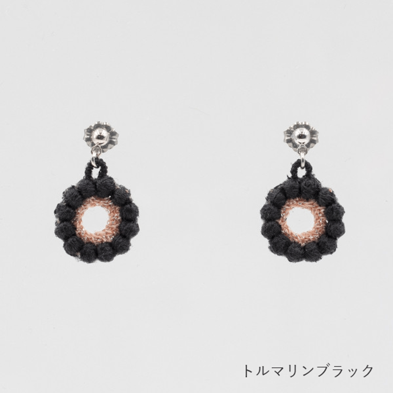 ミニフラワー ピアス / イヤリング | トリプル・オゥ公式オンラインストア