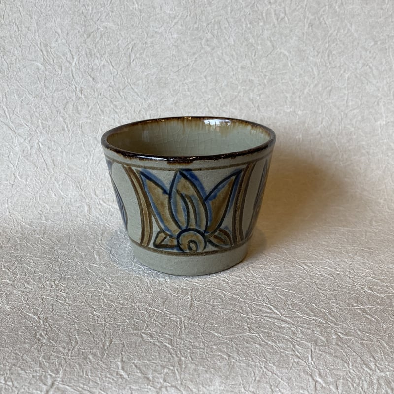 やちむん 陶芸城 金城敏幸】 魚紋そばちょこ | 暮らしを楽しむ道具たち