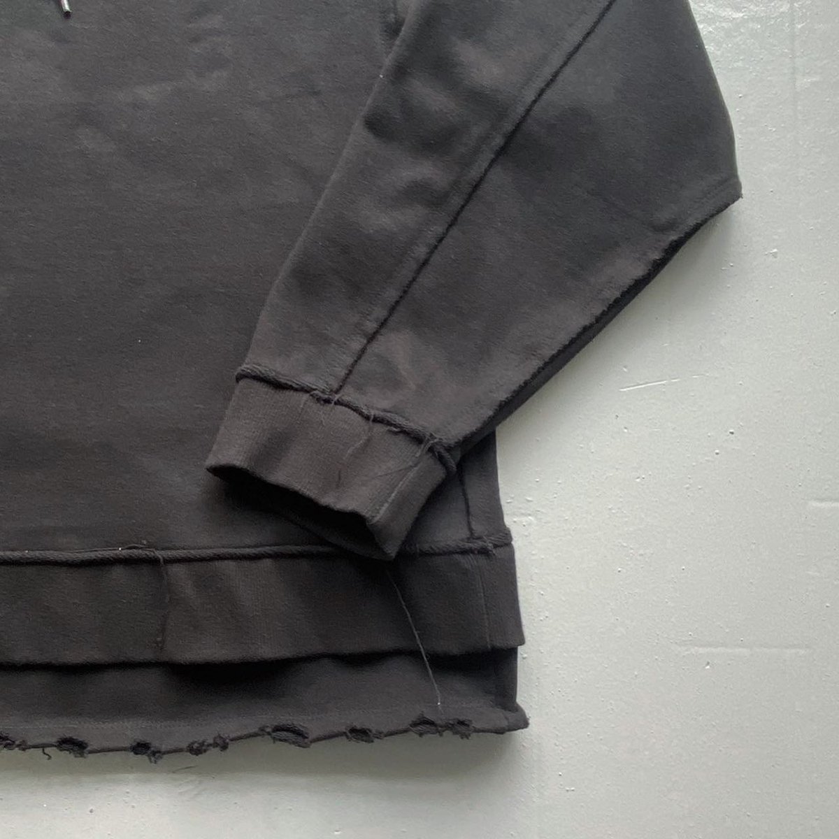 PERVERZE damage layered heavy ounce hoodie | He PERVERZE damage layered heavy ounce hoodie | He