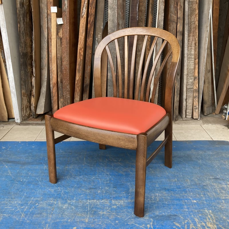 カリモク ダイニングチェア 2脚 赤茶系 CT7600 肘付き カリモク