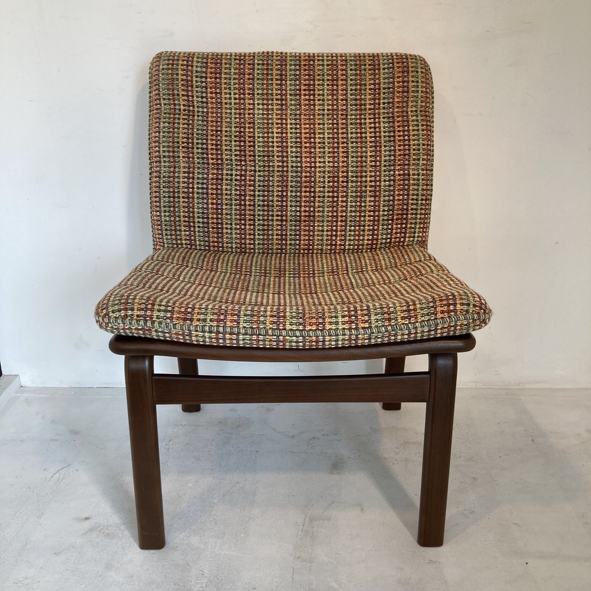 まー カンディハウス ラベンダー ダイニングチェア 楽天市場】アウトレット展示品処分 カンディハウス ラベンダー