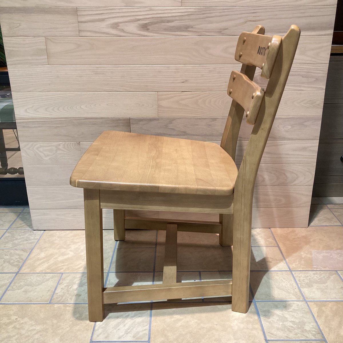 ② 北欧レトロ カリモク ルスティック 木製ダイニングチェア 古家具 ビンテージ ヴィンテージ オールドカリモク ルスティック 椅子 ダイニング チェア