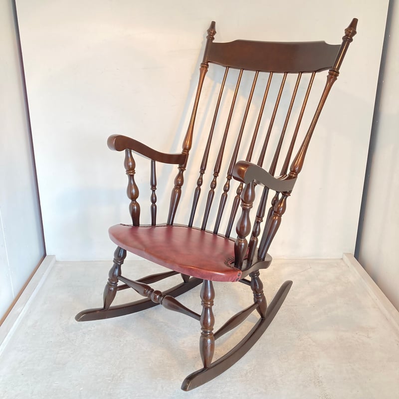 ⭐️WINS太平⭐️ ヴィンテージロッキングチェアウィンザー