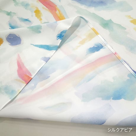 シルクアピアスカーフ