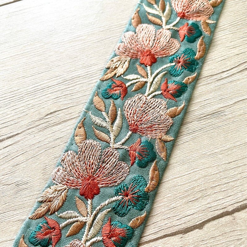 インド刺繍リボンのお花のターバン④ インド刺繍リボンのお花のターバン③