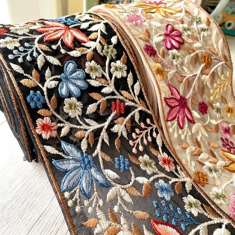 827 2色の小花柄がかわいい布地のタッセル❤インド刺繍リボン　タッセル インド刺繍リボン/幅広/花柄/チュール/2色 | 笹雪sasayuki