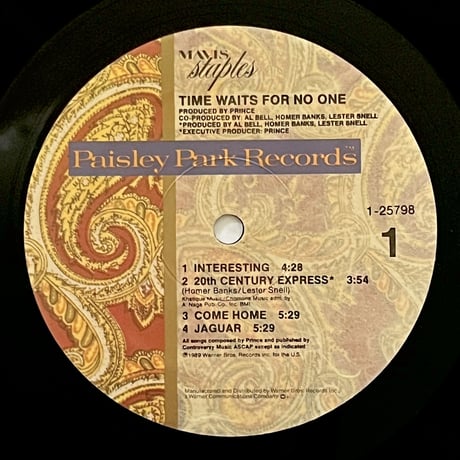 Mavis Staples - Time Waits For No One