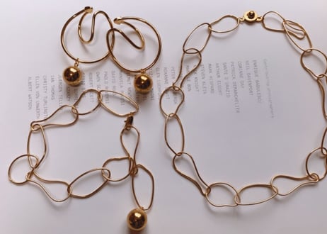 Design ear cuff
