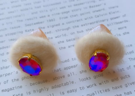 Crush pierce 2colors