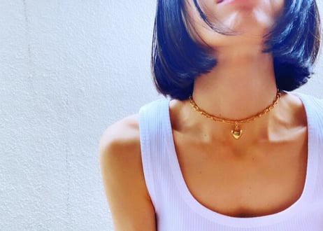 Heart motif necklace