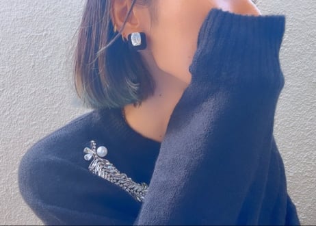 BLACK LOVE pierce
