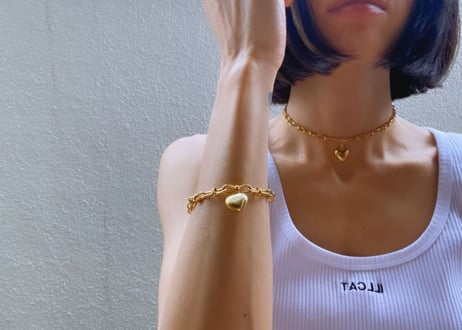 Heart motif bracelet