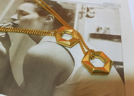 metal bolt  necklace short