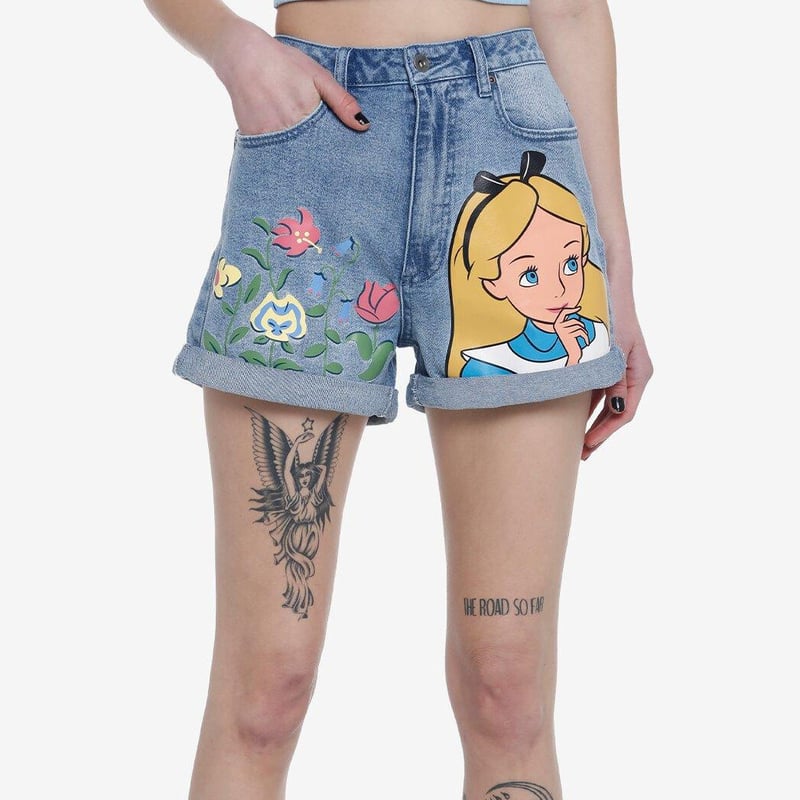 ふしぎの国のアリス デニムショートパンツ | すずくろ - Sue