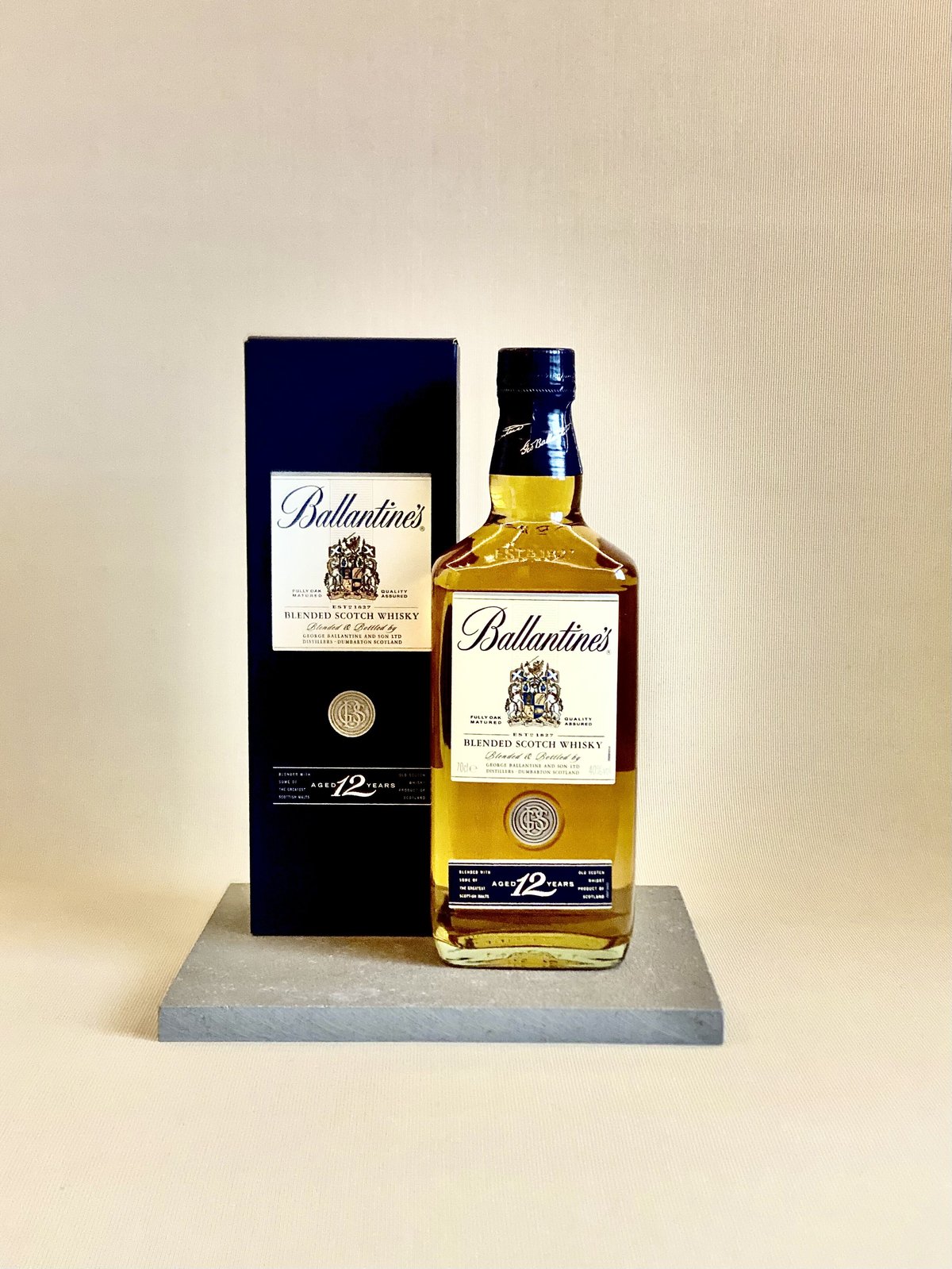 バランタイン 12年 オールドボトル 760,750ml 43% 3本セット 楽天市場】バランタイン 12年 オールドボトル（ビール・洋酒）の通販