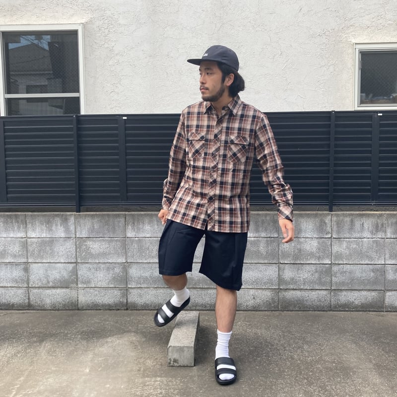 RELAXFIT by supermarket''ﾉｰｽﾊﾟﾄﾞﾚｱｲﾗﾝﾄﾞｼｮｰﾂ'' |