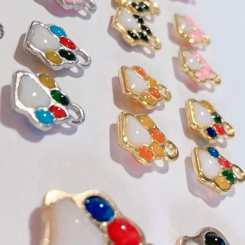肉球ピアス＆首輪チャームのセット | Handmade shop RIRA