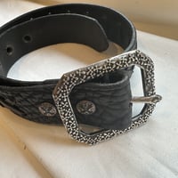 SofferAri ソファーアリ | Agent Tokyo