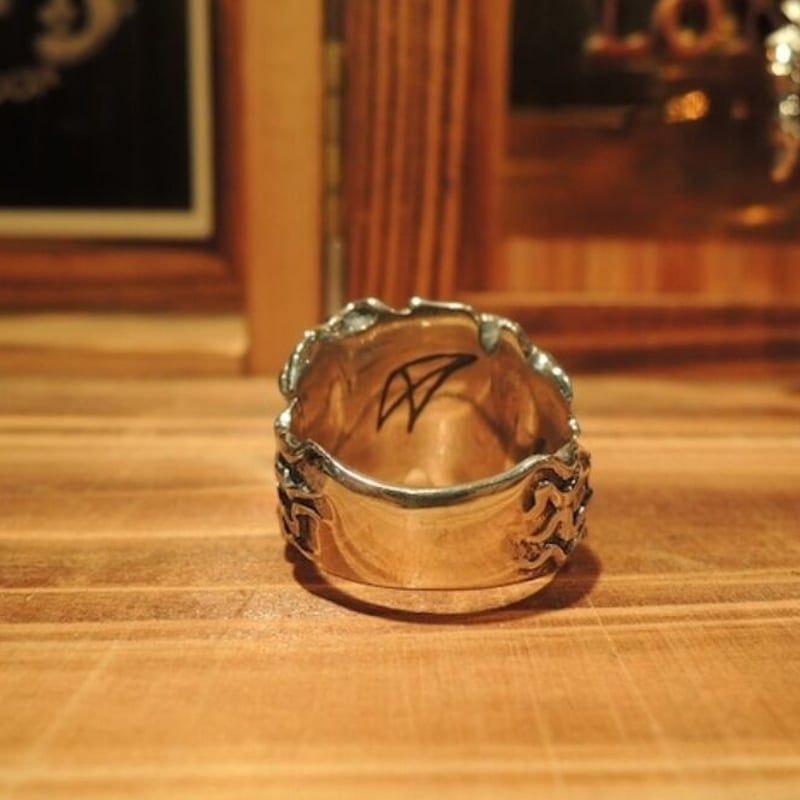 CRAZY PIG COMEDY & TRAGEDY RING コメディ ＆ トラジェディ リ