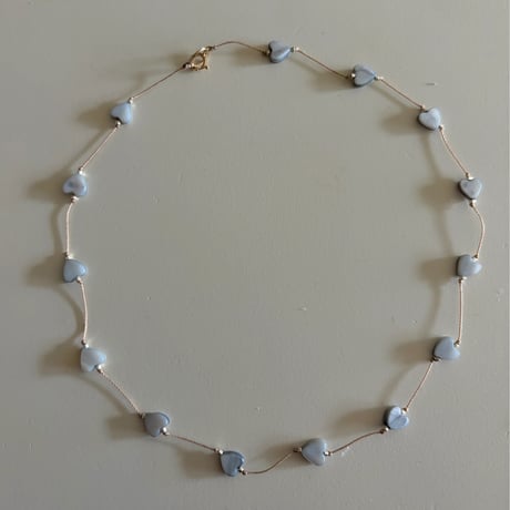 Heart shell cord necklace