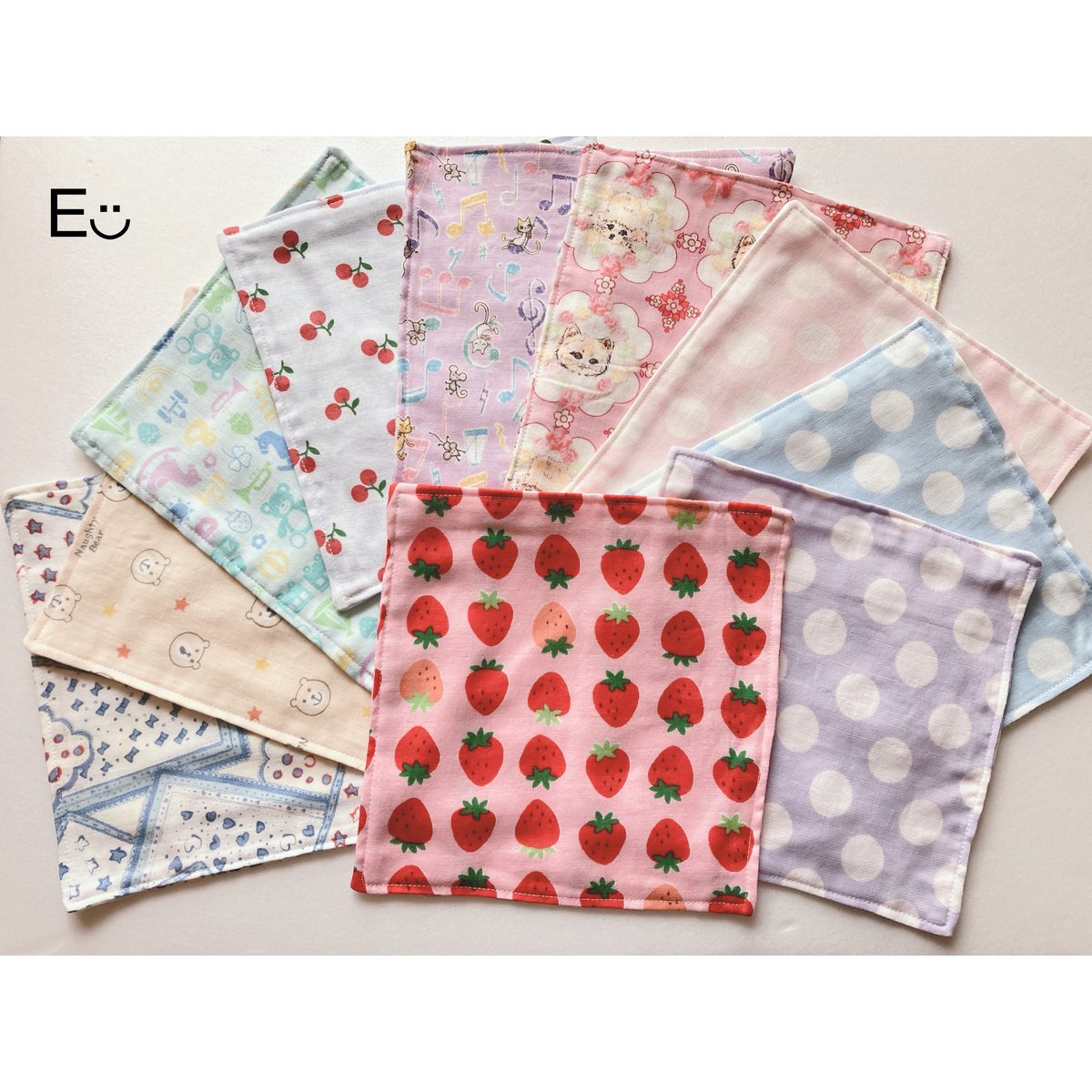 1198・ハンドメイド♡ダブルガーゼハンカチ 四枚セット 300円時1枚のみ ダブルガーゼハンカチ☆ハンドメイド☆3枚セット☆複数購入がお