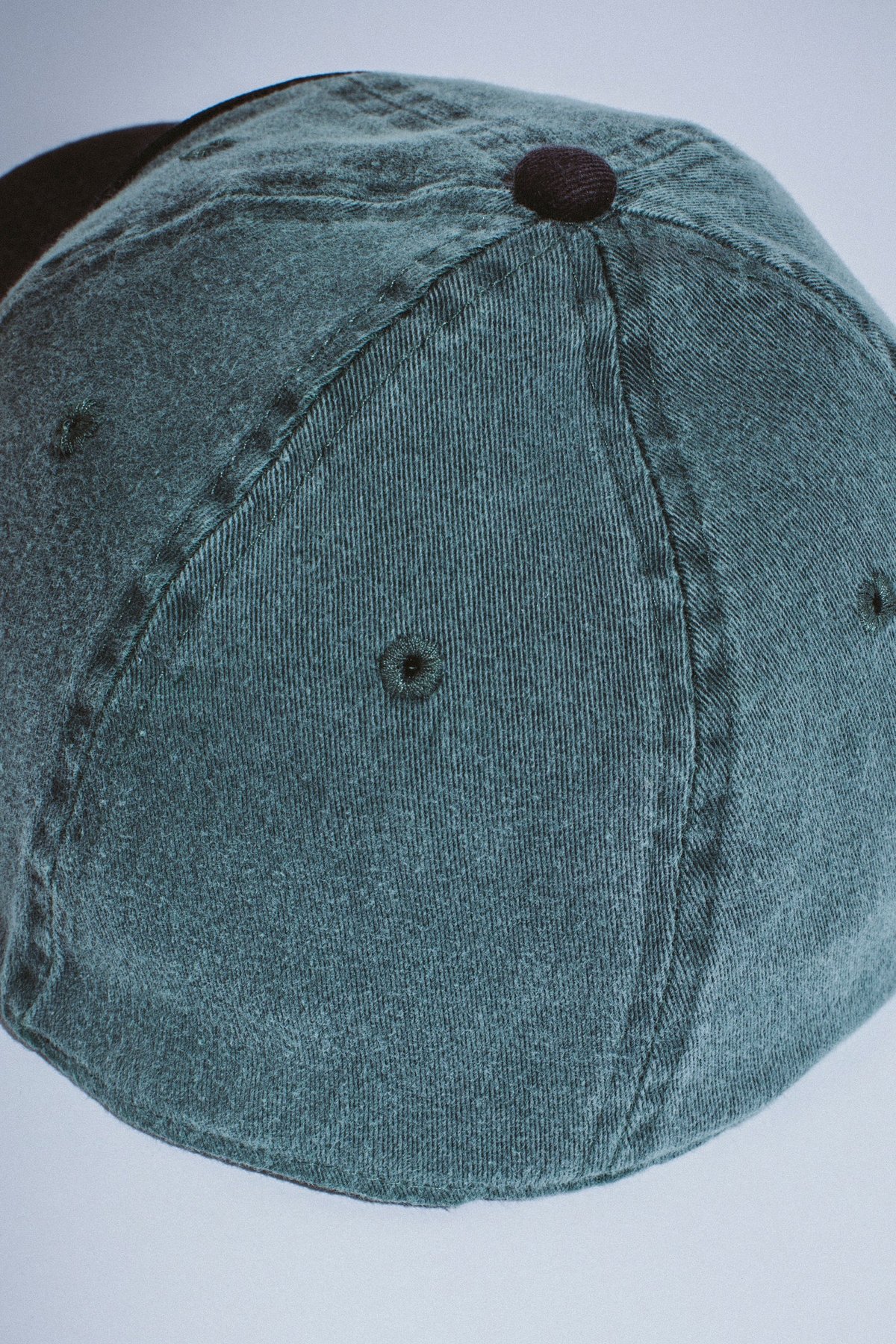 FUCKING AWESOME ファッキンオーサム　3 SPIRAL CAP Fucking Awesome Three Spiral Snapback Hat Black/White - Escapist