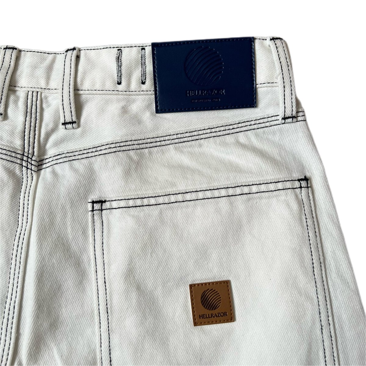 HELLRAZOR(ヘルレイザー)BAGGIE COLOR DENIM PANTS - WHI HELLRAZOR(ヘルレイザー)BAGGIE COLOR DENIM PANTS - WHI