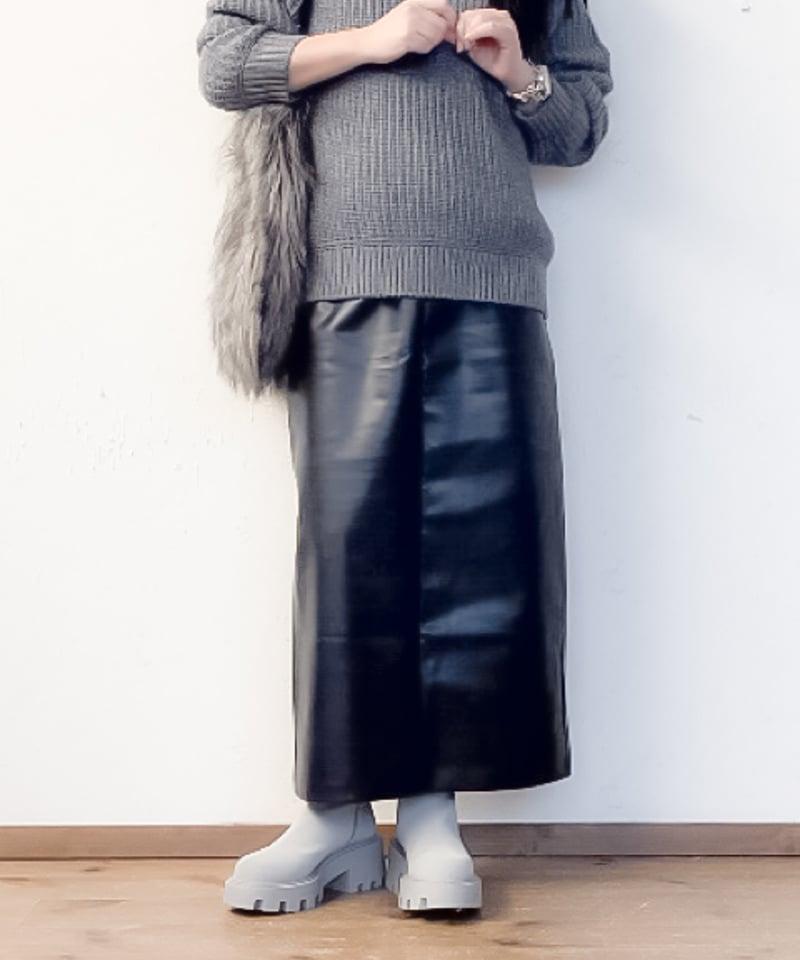 フェイクレザーマキシスカート | Miaou(ミアウ)