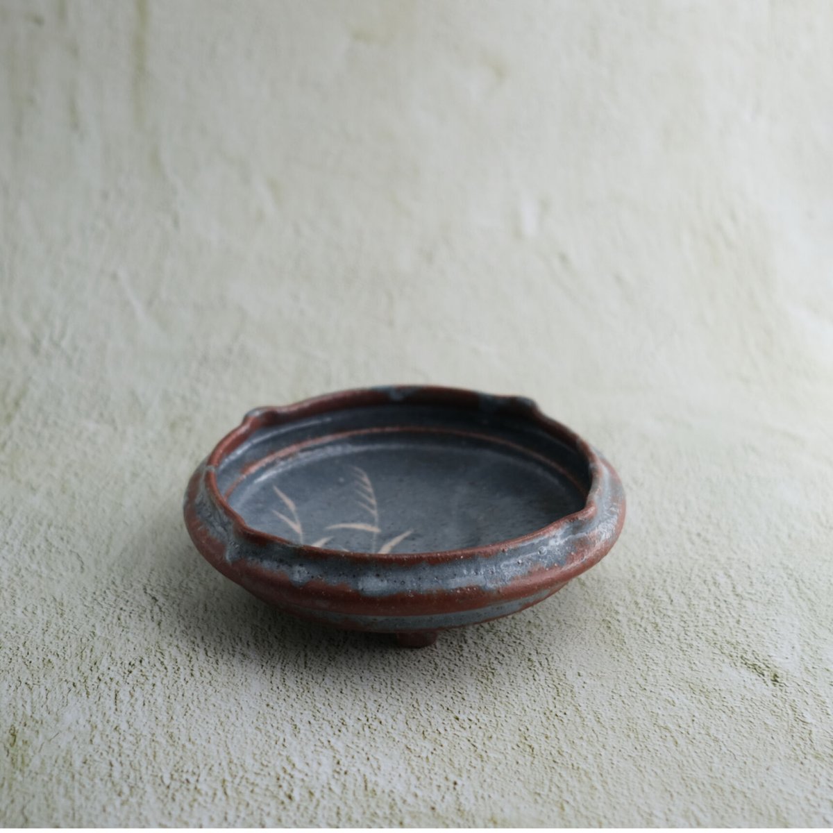 鼠志野焼 芦橋紋 | Salon de Soin Online Store