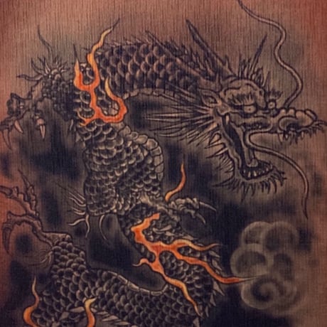 見返り龍（朱）（Turned Around The Dragon Red ）