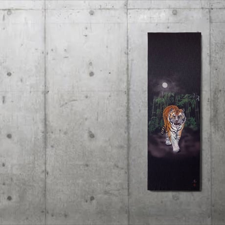 夜虎（NIGHT TIGER)