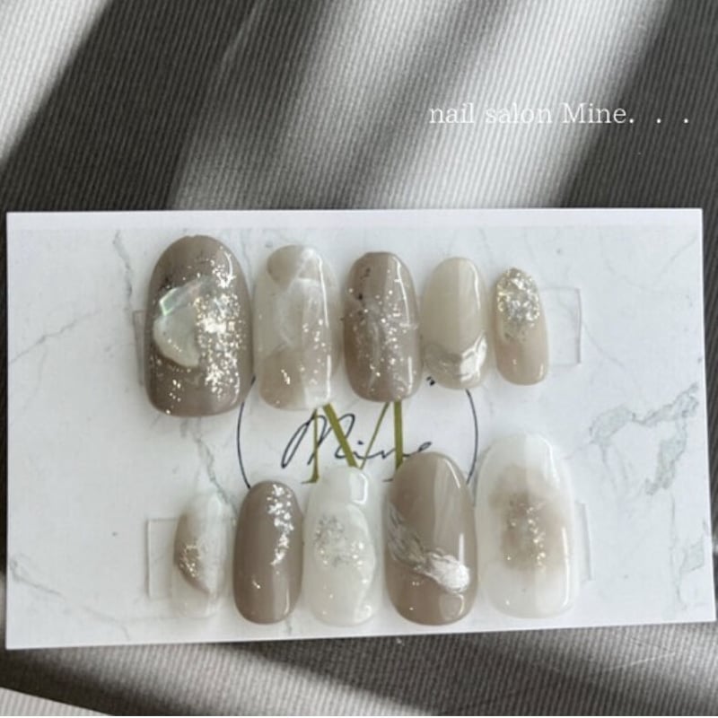 大人上品グレーネイル | Mine .