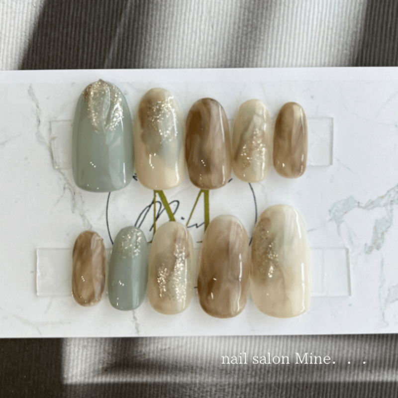 【サイズオーダー】ニュアンスネイル　ネイルチップ　くすみグリーン No.6〜くすみグリーン×ニュアンスデザイン | ao_nail_