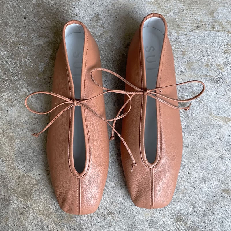 SUI LACE UP BALLET【BLK】 北欧、暮らしの道具店 LACE UP BALLET【BLK-BLK】/ SUI | SUI(スイ)公式通販サイト