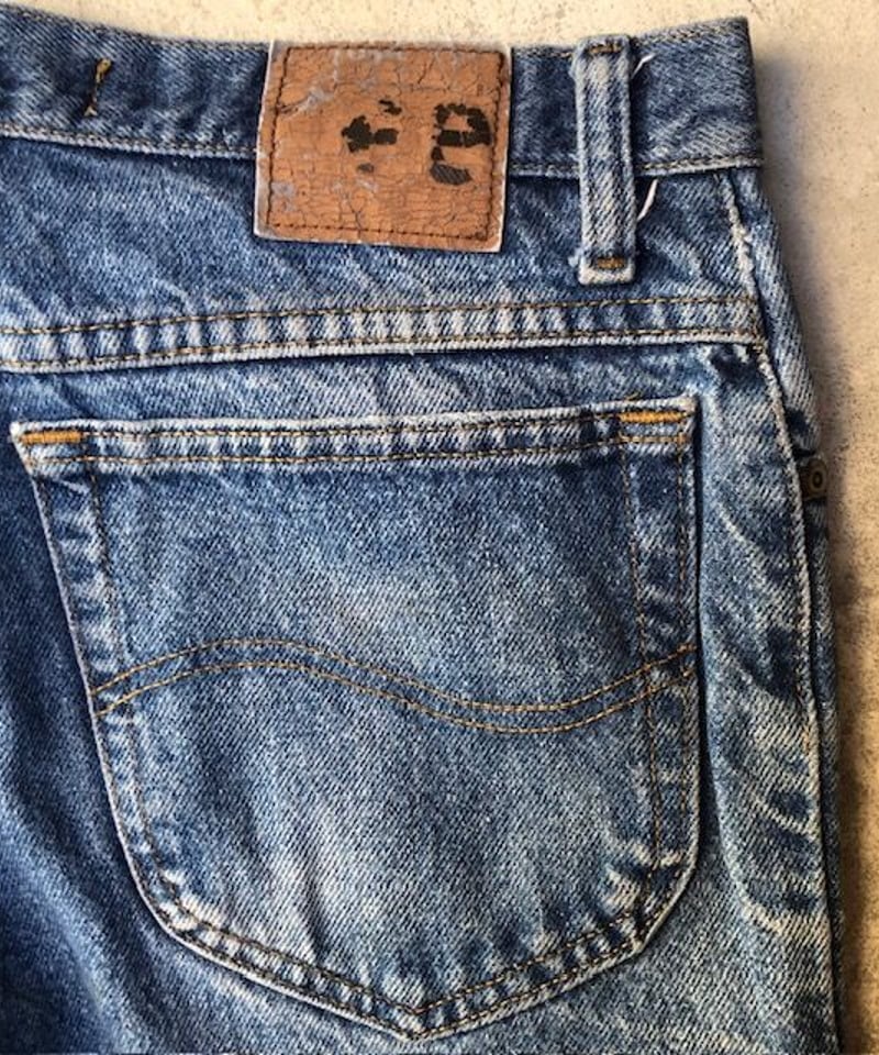 Lee レギュラーフィット2000年代 メキシコ製 | Used & Clothing Lee レギュラーフィット2000年代 メキシコ製 | Used & Clothing
