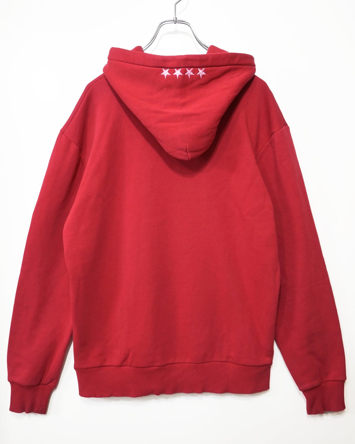 バイエルンミュンヘン　パーカー　赤 バイエルンミュンヘンパーカー赤