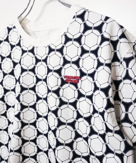 SOCCER BALL TEE