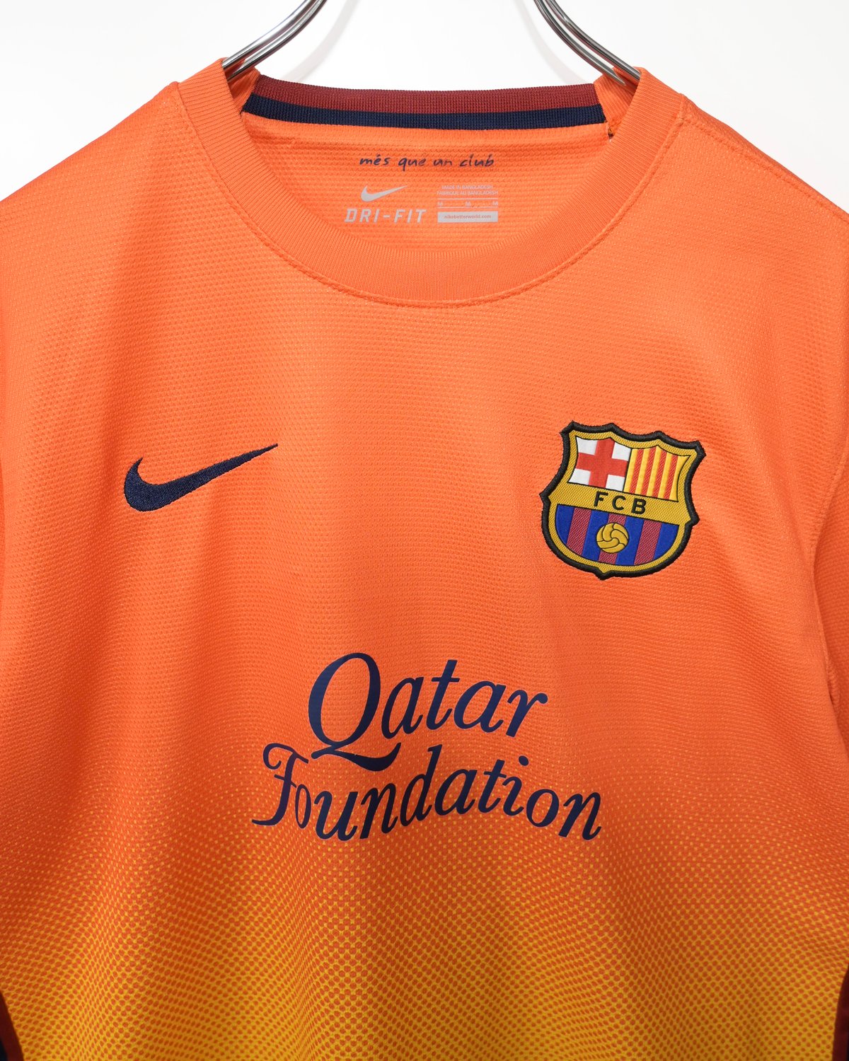 バルセロナ　イニエスタ　記念ユニフォーム　NIKE XL バルセロナ イニエスタ 記念ユニフォーム NIKE XL