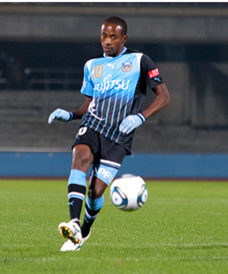 川崎フロンターレ ジュニーニョ 10番 ユニフォーム 川崎フロンターレ ジュニーニョ選手 ユニフォーム プーマ | ANREAL STORE