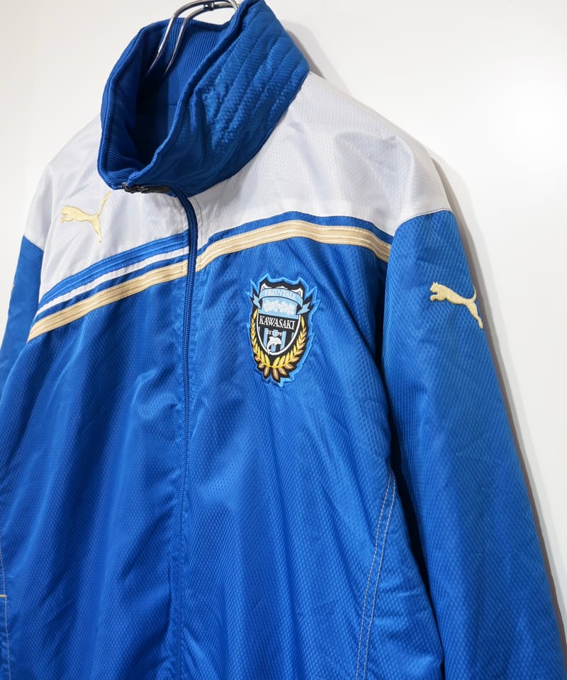 川崎フロンターレ　ジャケット PUMA 川崎フロンターレ フード付きジャケット Mサイズ - メルカリ