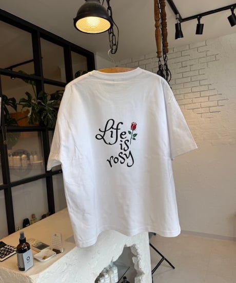 【しゅー撮影時着用のため特別価格】新品の t-shirts 『R🌹』Lサイズ