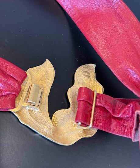 vintage rétro gold buckle ＆red belt