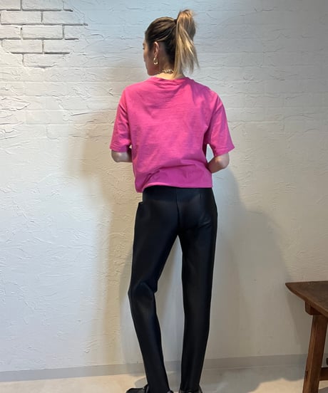 Looney pink tシャツ