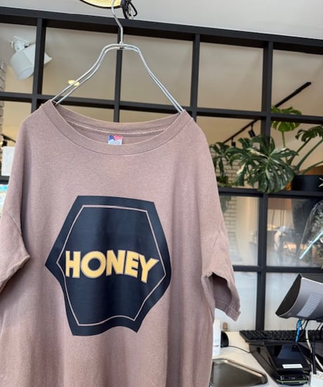 【しゅーオリジナルデザイン】◾️HONEY◾️90s vintage US army t-shirts　タグ：DSCP BY JENSEN