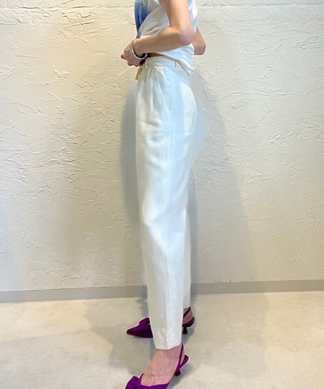 white pants