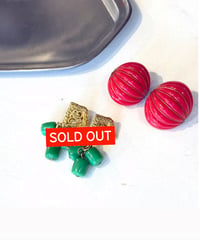 vintage prety earring