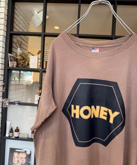 【しゅーオリジナルデザイン】◾️HONEY◾️90s vintage US army t-shirts　タグ：DSCP BY JENSEN