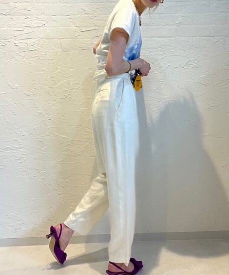 white pants
